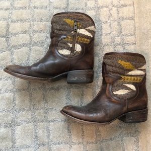 Steven by Steve Madden short cowboy boots